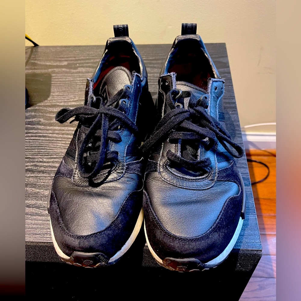 Adidas kicks